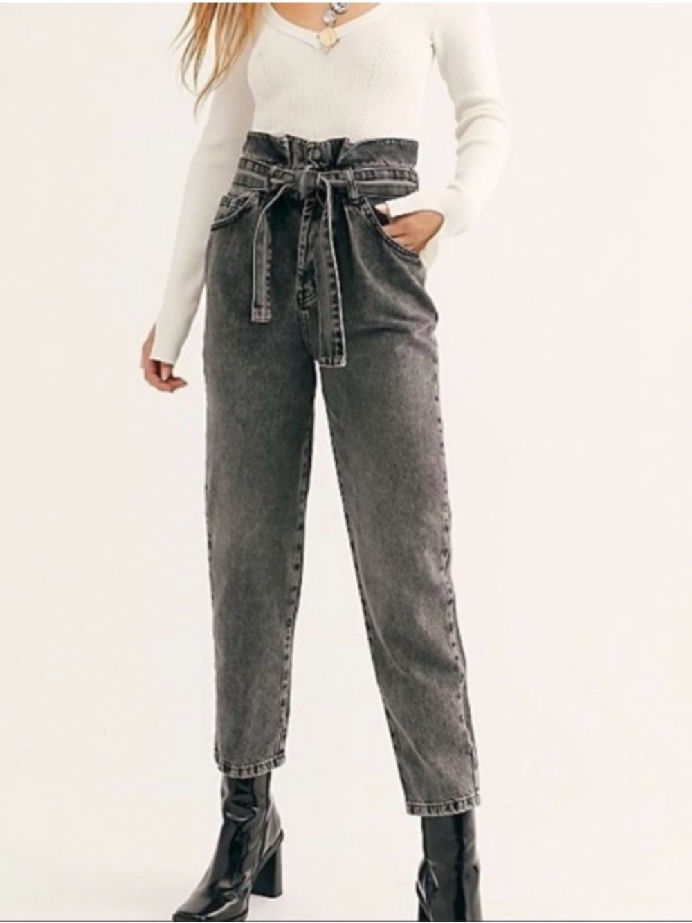 4/$20 Free People We The Free Take Me On Paperbag Jeans Acid Wash High Rise 30